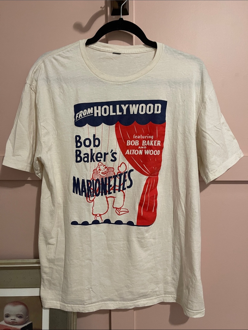 Bob Baker's Marionettes Graphic Crew Neck T-Shirt - Cream/Red/Blue